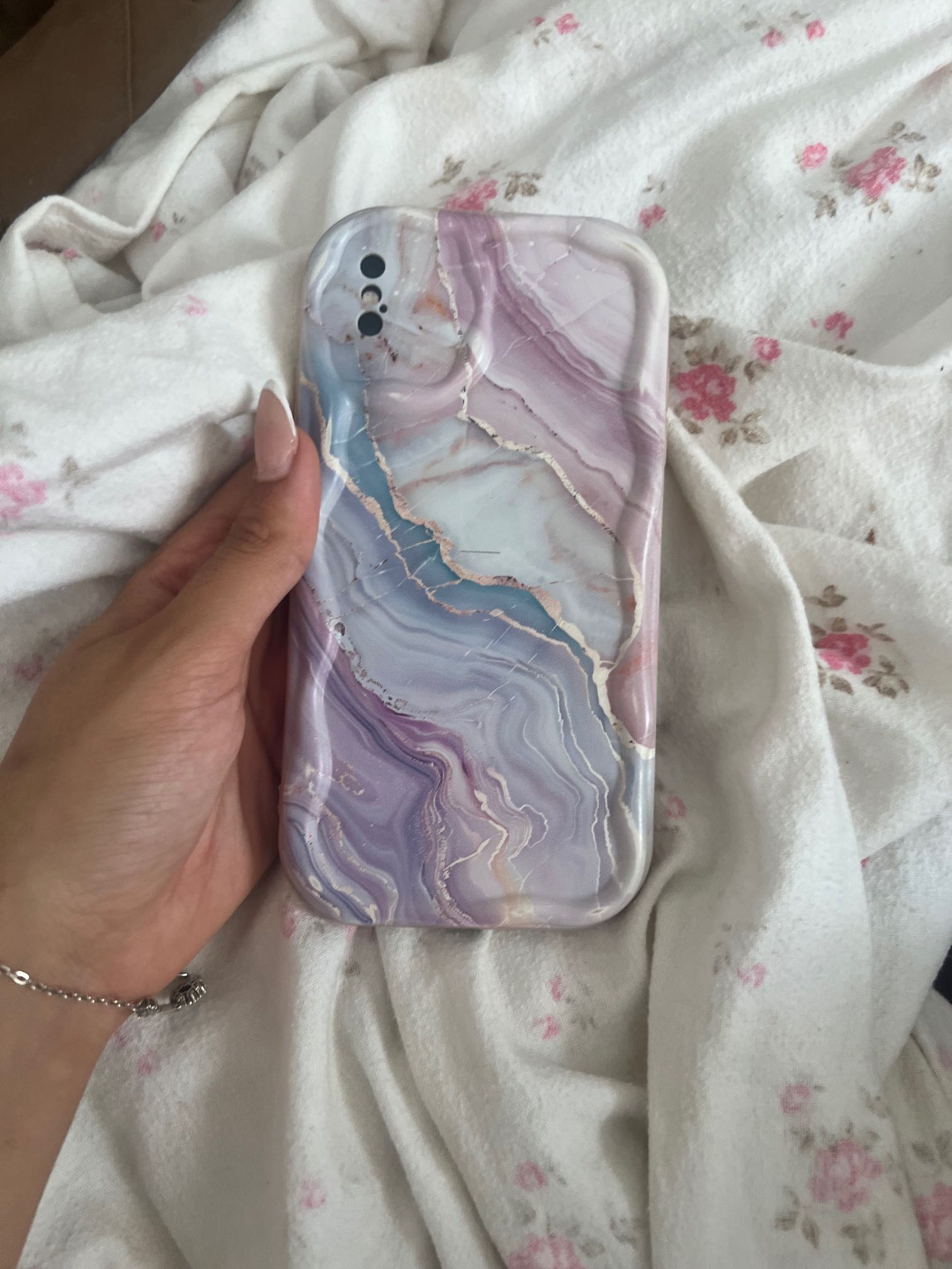 iPhone XS Max – 64 Go  Prix : 450 DT (négociable)