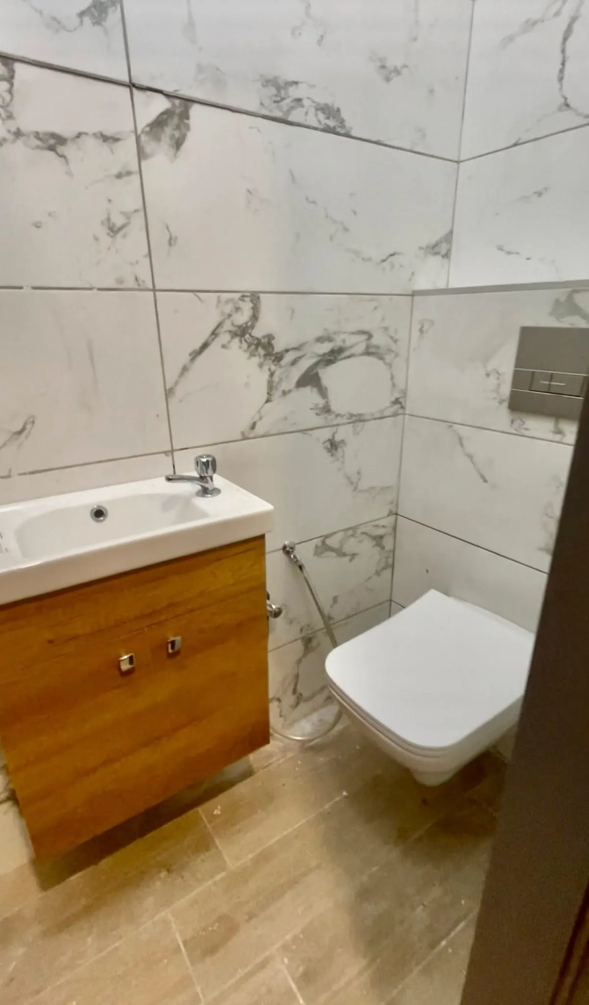 đÌ đčđŒđđČđż â đocal commercial Ă đafayette -Tunis