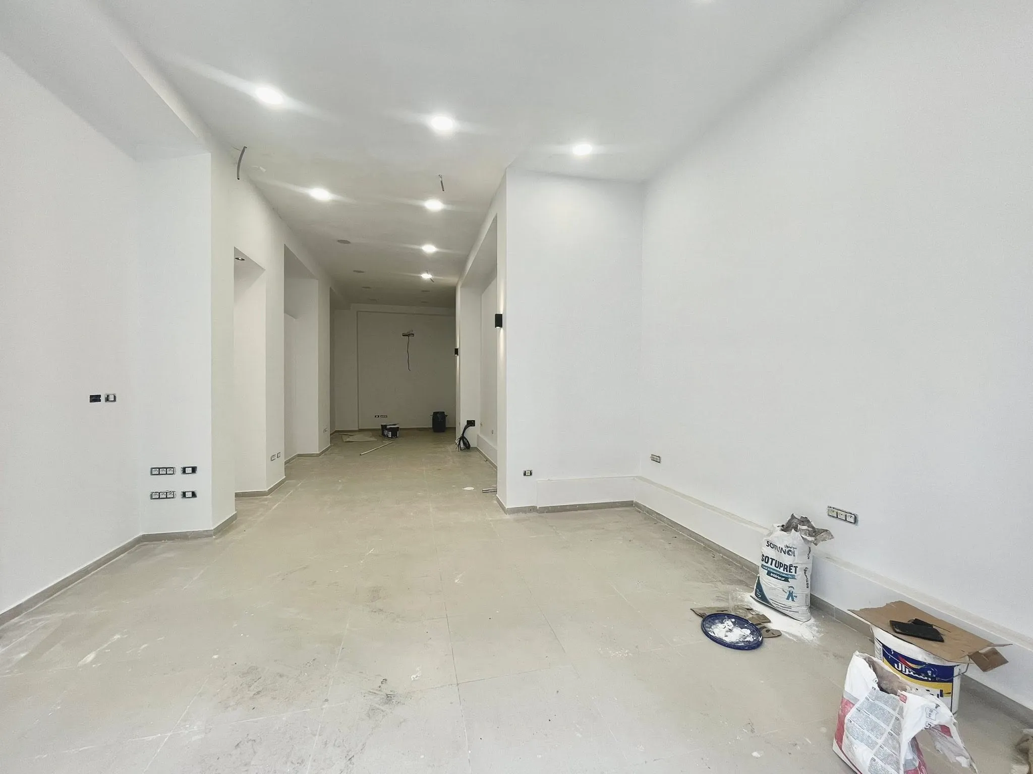 đÌ đčđŒđđČđż â đocal commercial Ă đafayette -Tunis