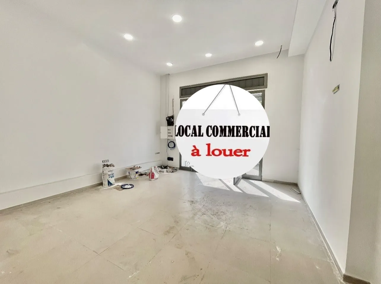 đÌ đčđŒđđČđż â đocal commercial Ă đafayette -Tunis