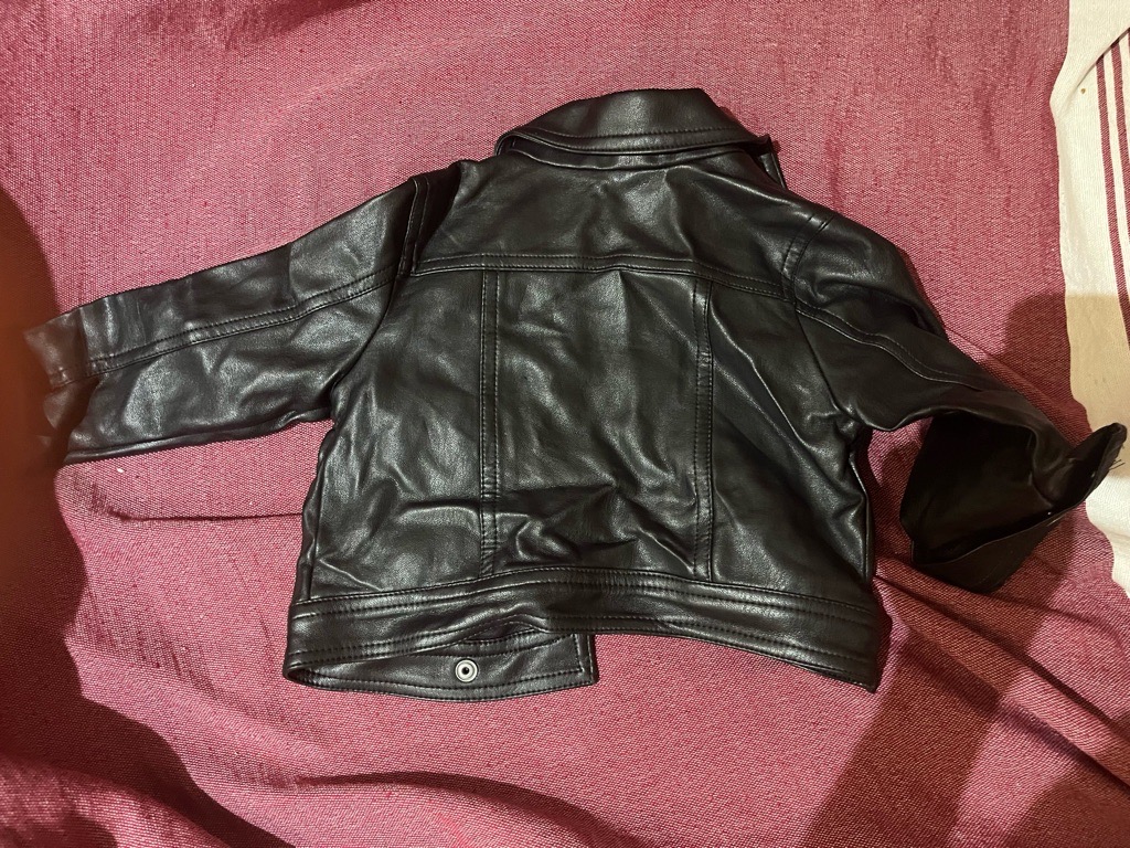 Veste cuir bébé 9 mois très élégante 