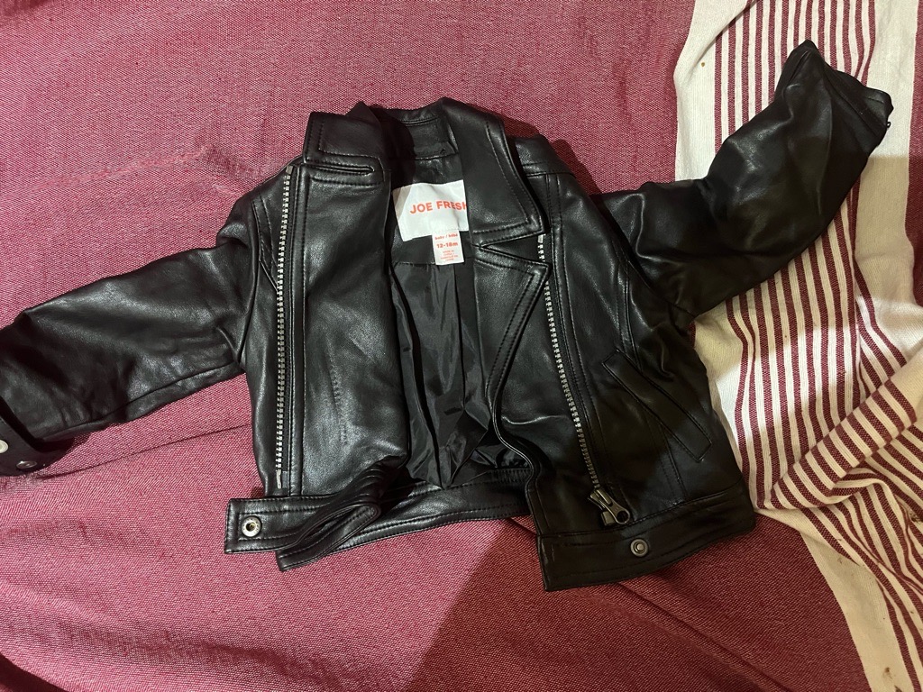 Veste cuir bébé 9 mois très élégante 