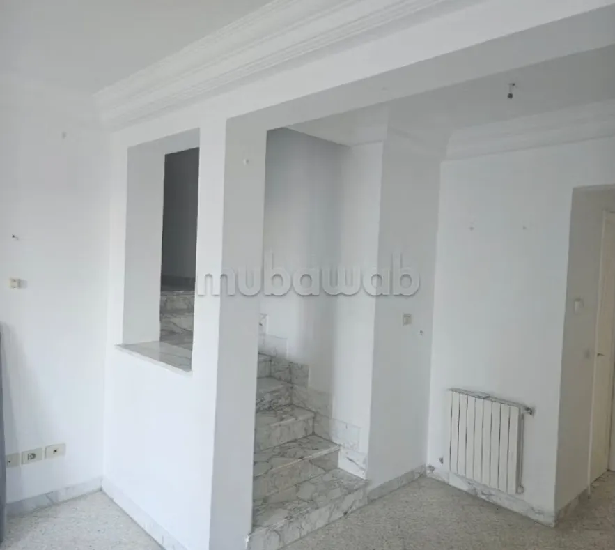 Location DUPLEX S3 vide à Ennasr 2