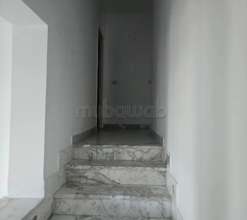 Location DUPLEX S3 vide à Ennasr 2