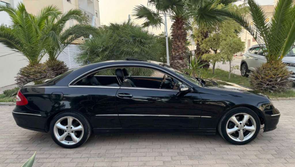 MERCEDES CLK 320 
