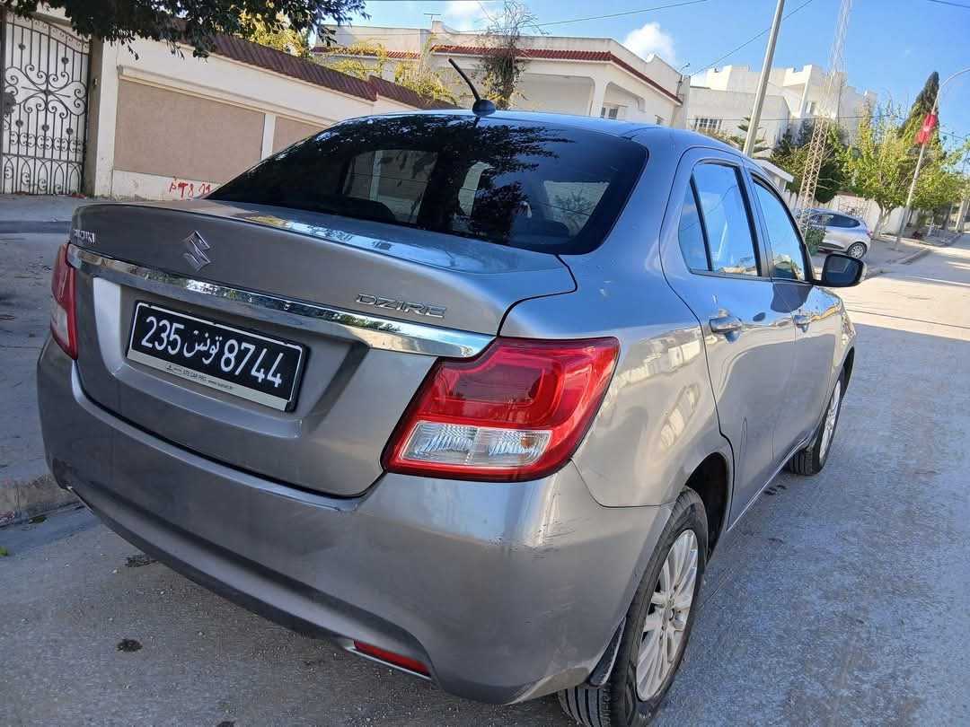 SUZUKI DZAIR GL PREMIÈRE MAIN EN TRÈS BON ÉTAT 