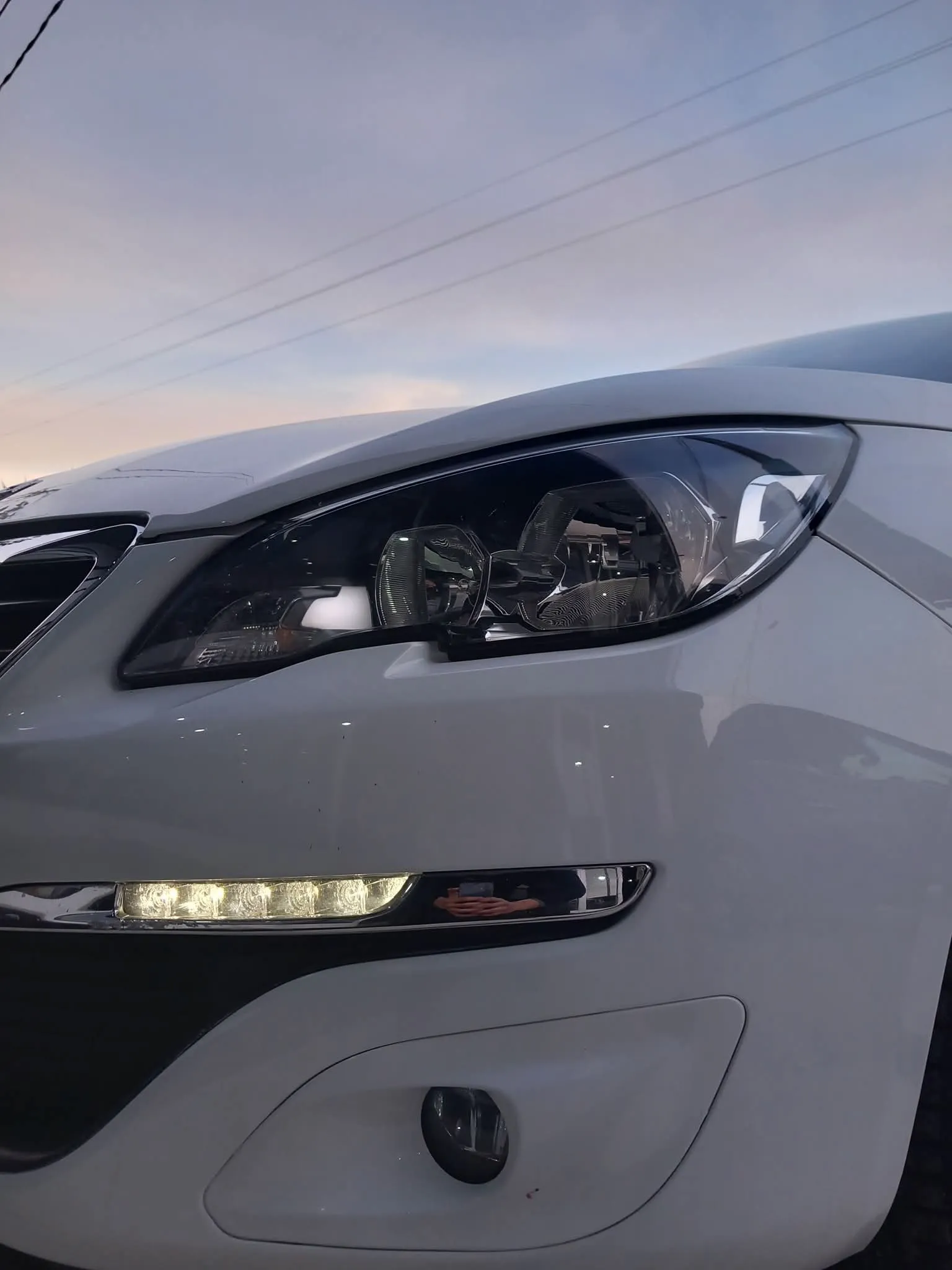 Peugeot 308 blue-HDI