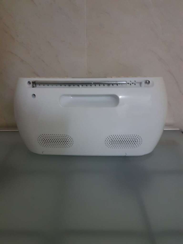 Poste sony boom box.