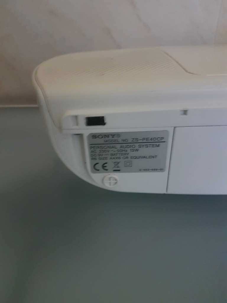 Poste sony boom box.