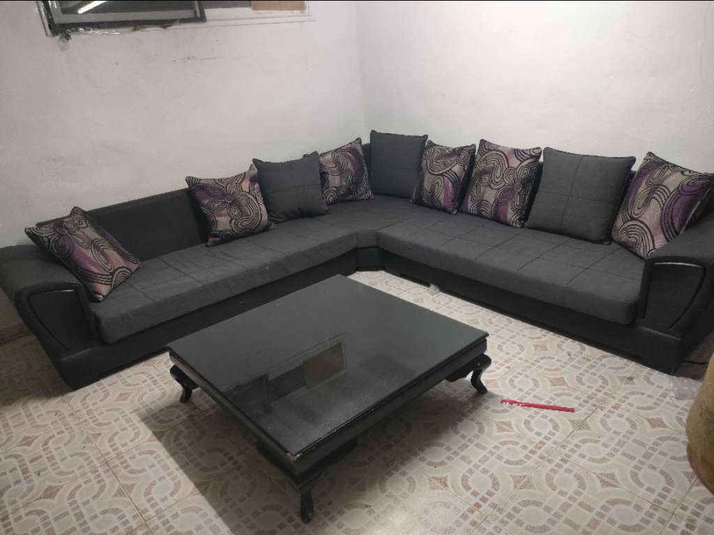 Salon 10 places avec une table