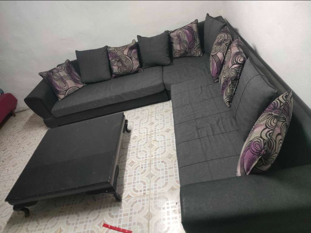 Salon 10 places avec une table