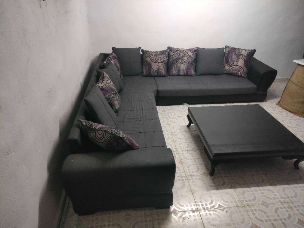 Salon 10 places avec une table