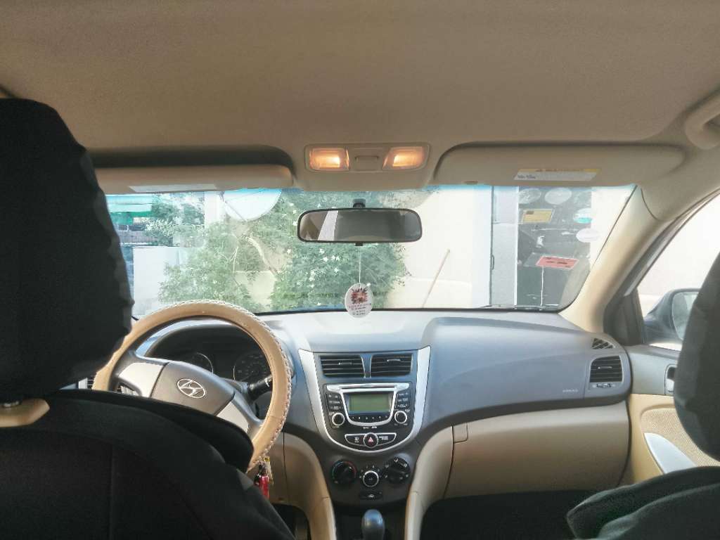 Hyundai accent