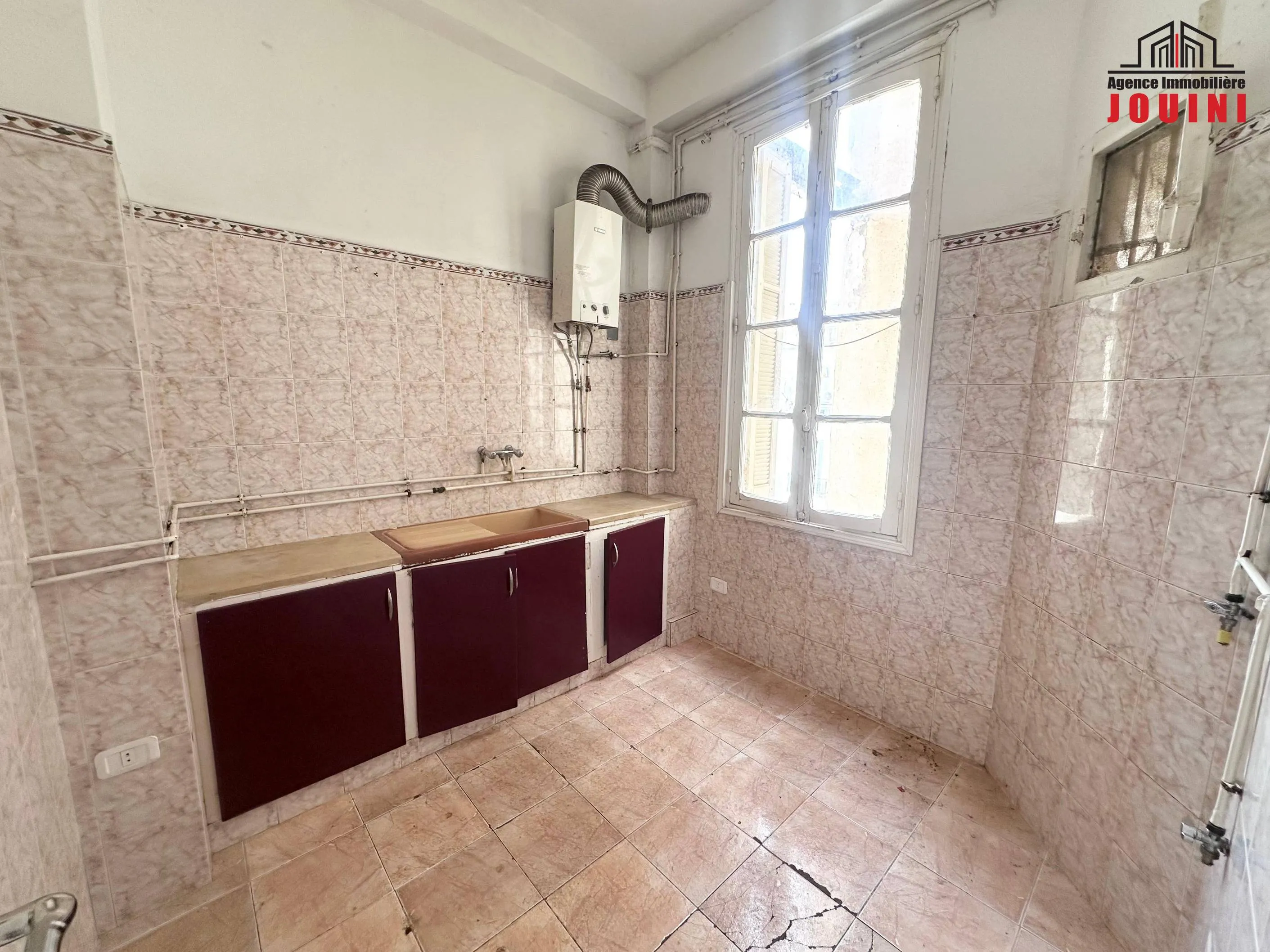 Appartement S2 Au Centre Ville De Tunis