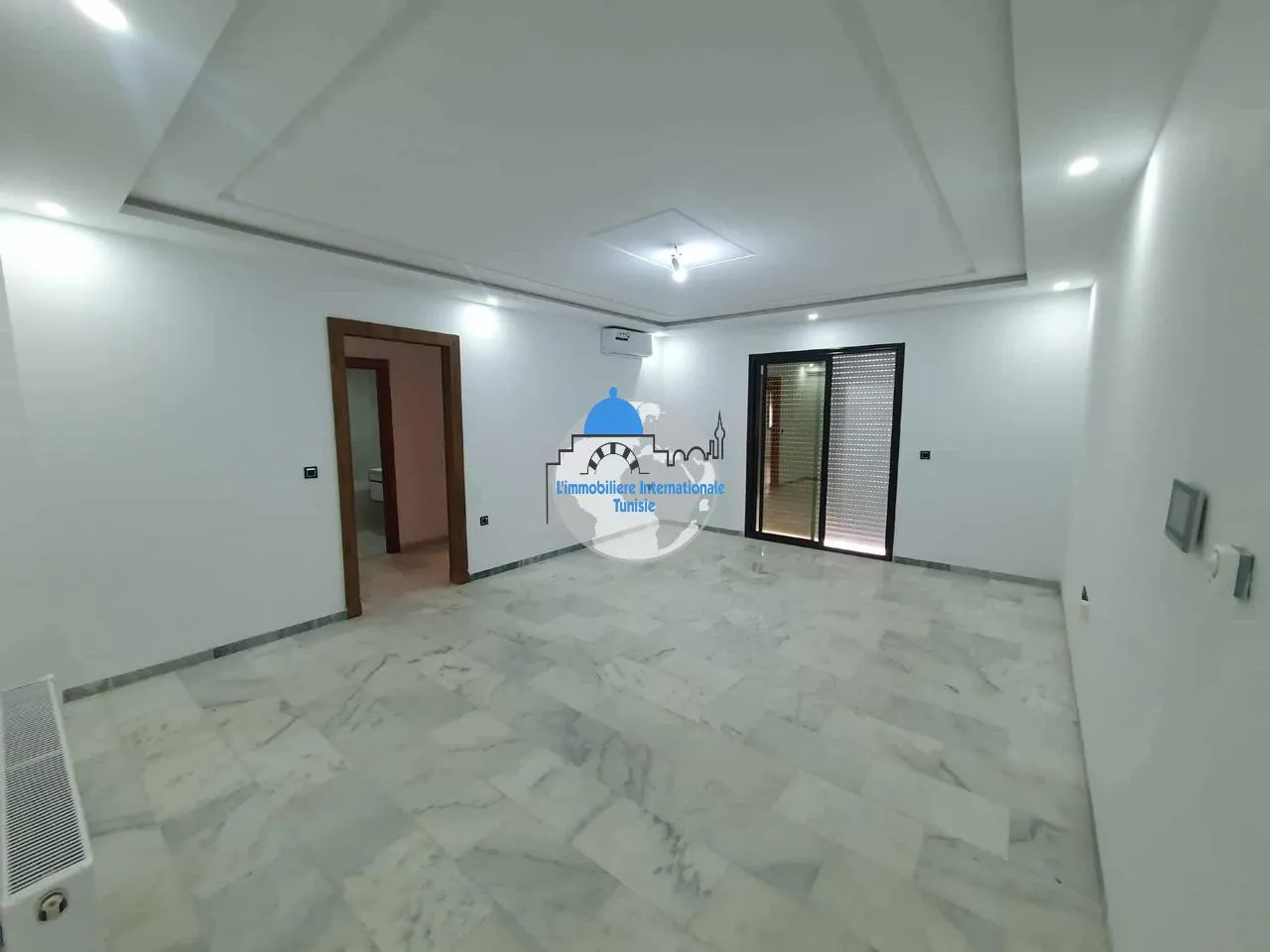 Appartement de luxe S+2 à louer -à Sahloul 4