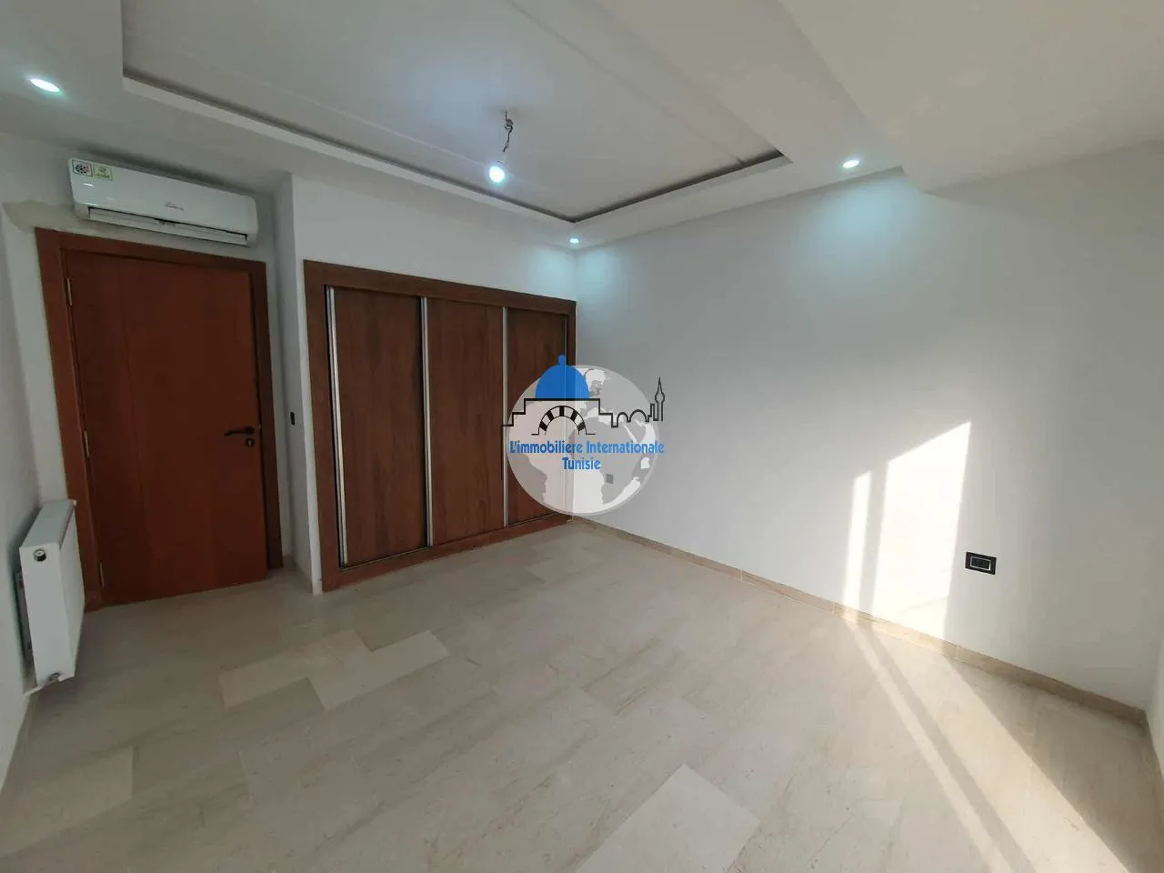 Appartement de luxe S+2 à louer -à Sahloul 4