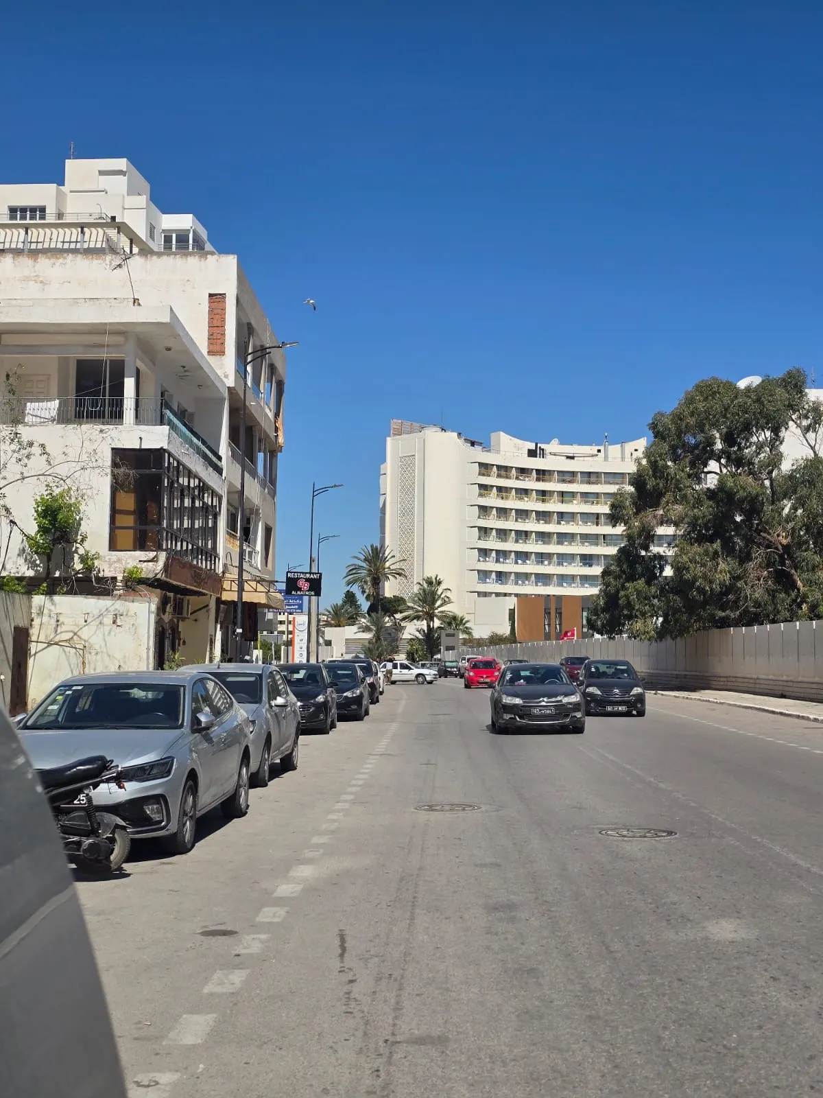 Terrain R+4 en plein zones touristiques Sousse Riadh palm corniche