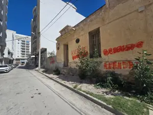 Terrain R+4 en plein zones touristiques Sousse Riadh palm corniche
