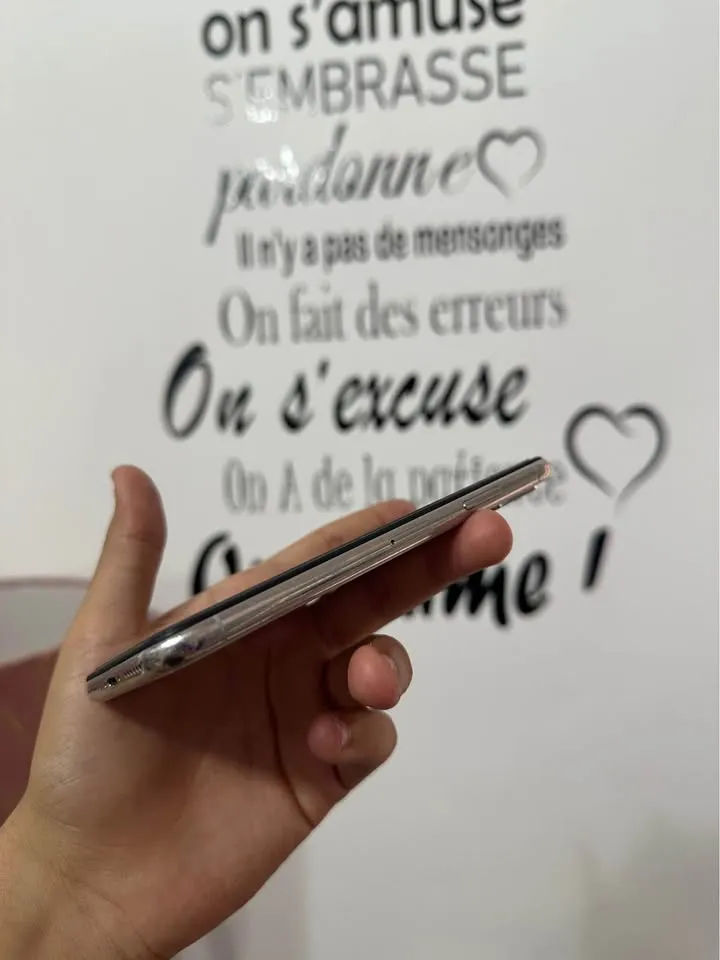 iPhone X 64go