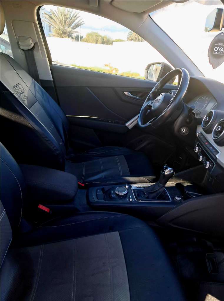 Vend Audi Q2 année 2021 