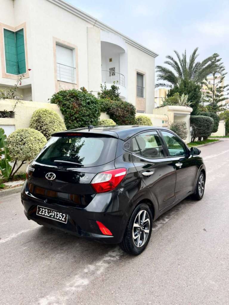 Hyundai grand i10 Essence  5chv 4 cylindre 