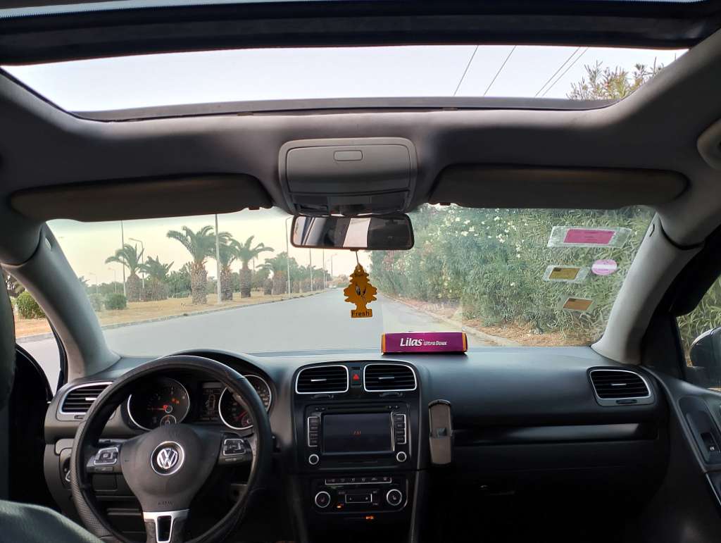 Golf 6 avec toit ouvrant 