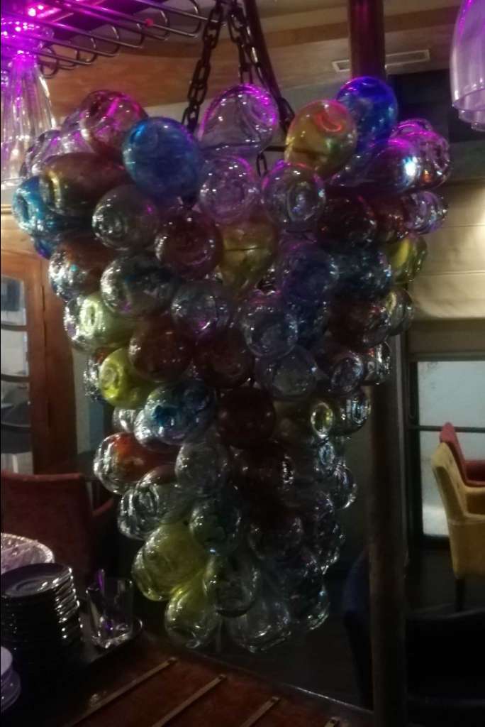 Lustre unique ممكن التوصيل 