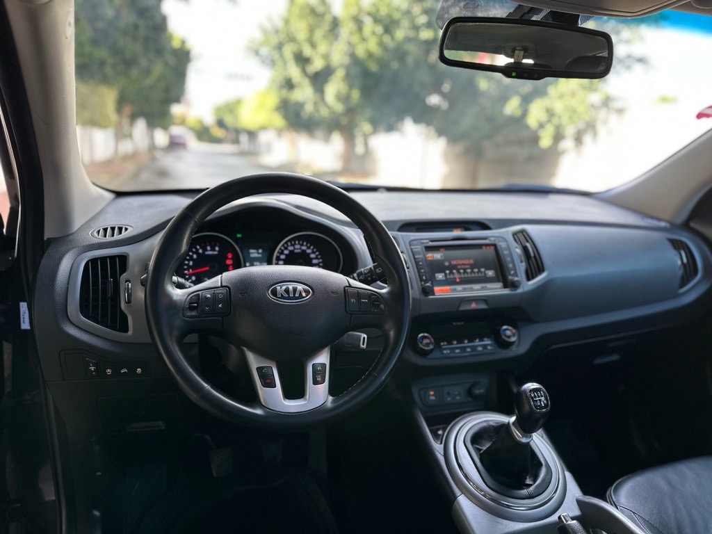 Kia Sportage diesel 1.7l importĂš premiere main etat neuf