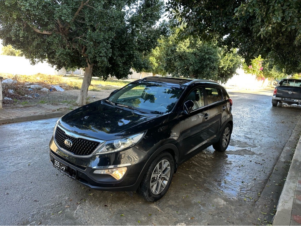 Kia Sportage diesel 1.7l importĂš premiere main etat neuf