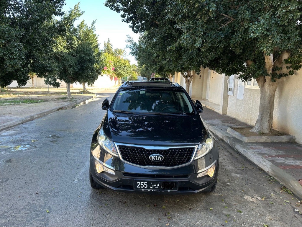 Kia Sportage diesel 1.7l importĂš premiere main etat neuf