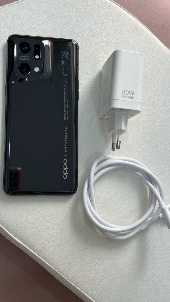 Telephone oppo