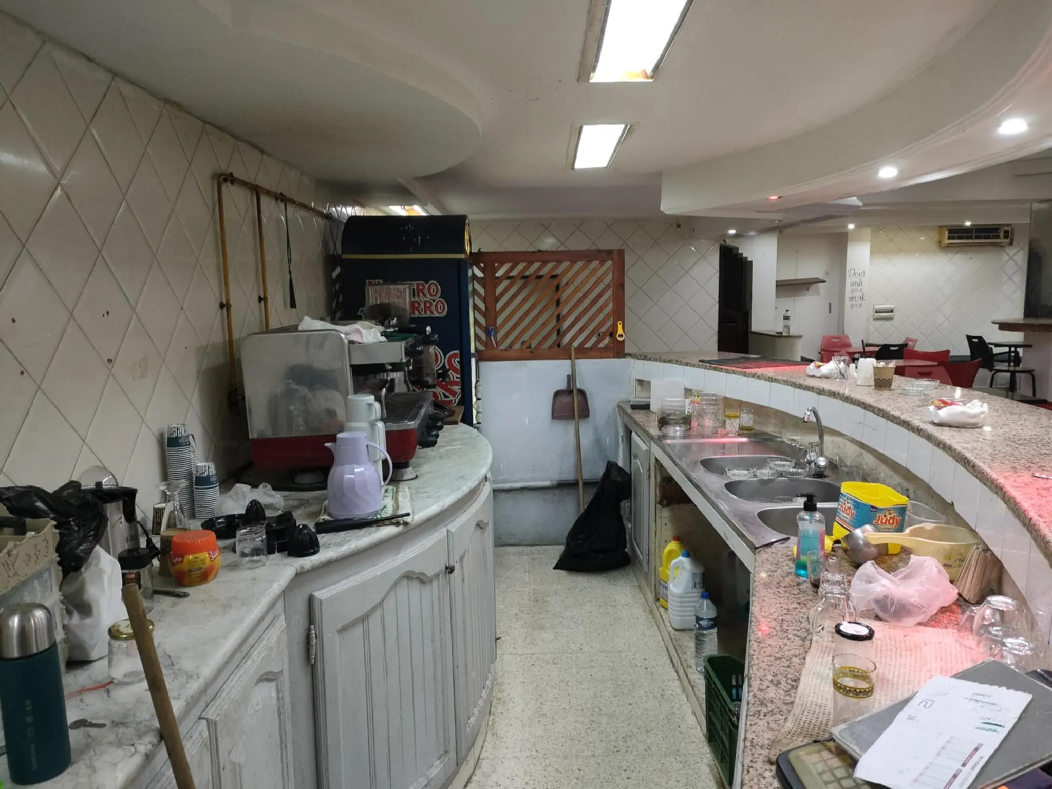 À louer (en gérance libre) ou à vendre : Fonds de commerce