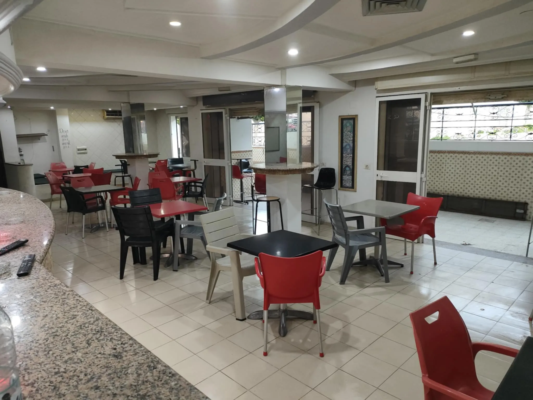 À louer (en gérance libre) ou à vendre : Fonds de commerce