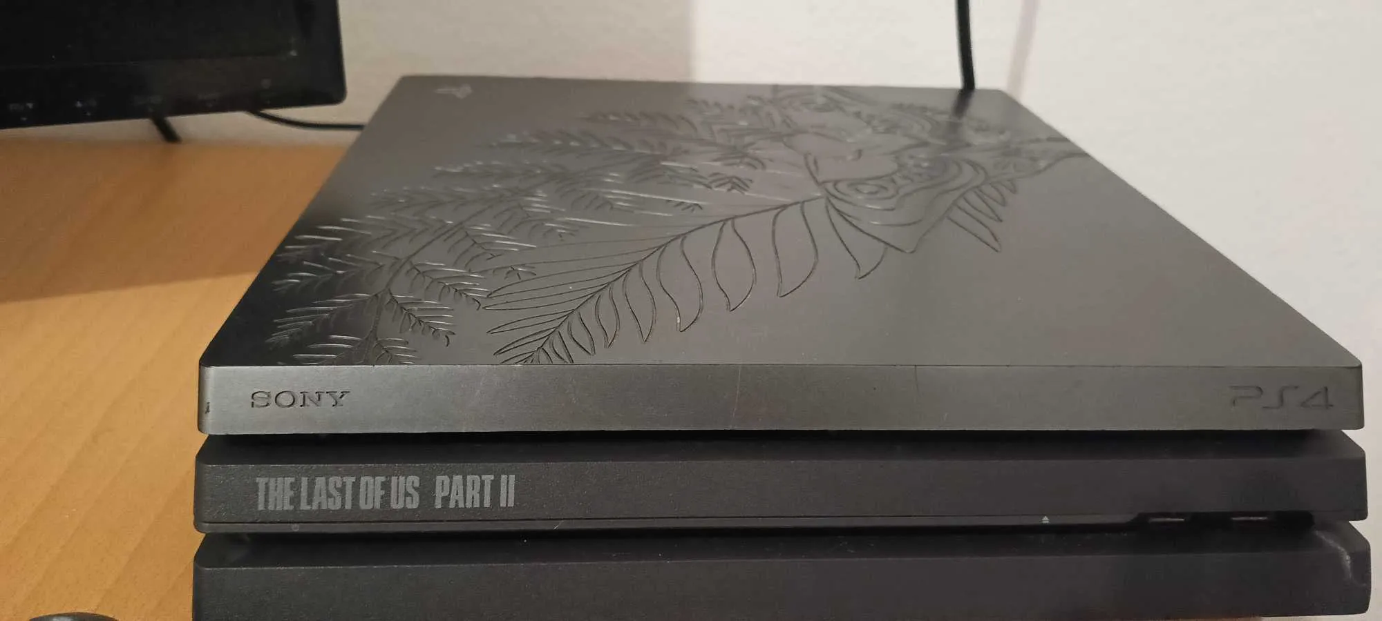 PLAYSTATION 4 spécial édition the last of us 🏴‍☠️