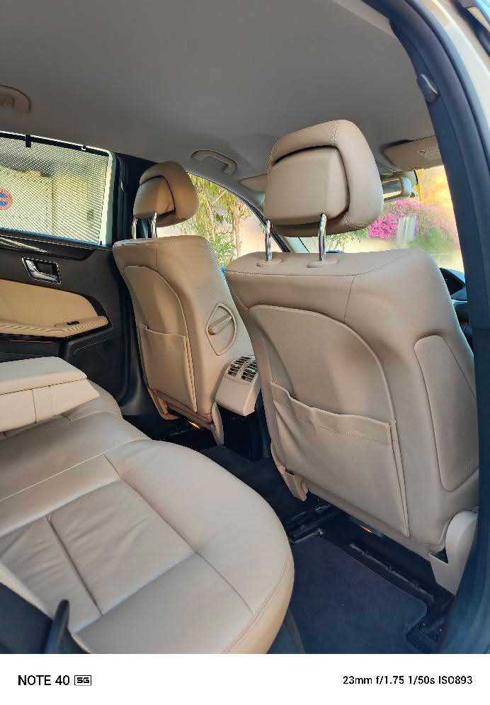 🚘 mercedes E 200  