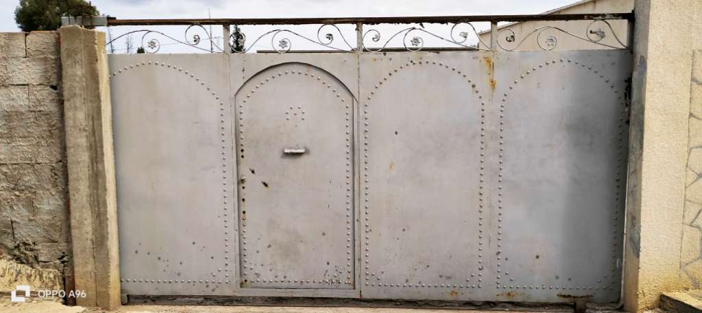 Porte principale  باب رئيسي 