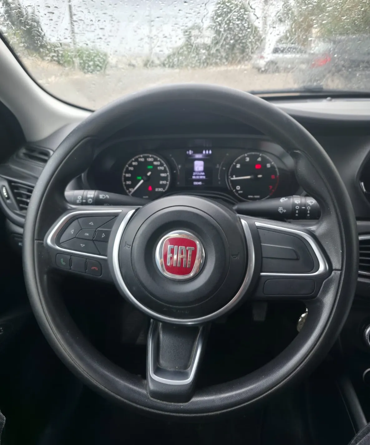 Forsa FIAT TIPO ENTRY PLUS - 1ère main