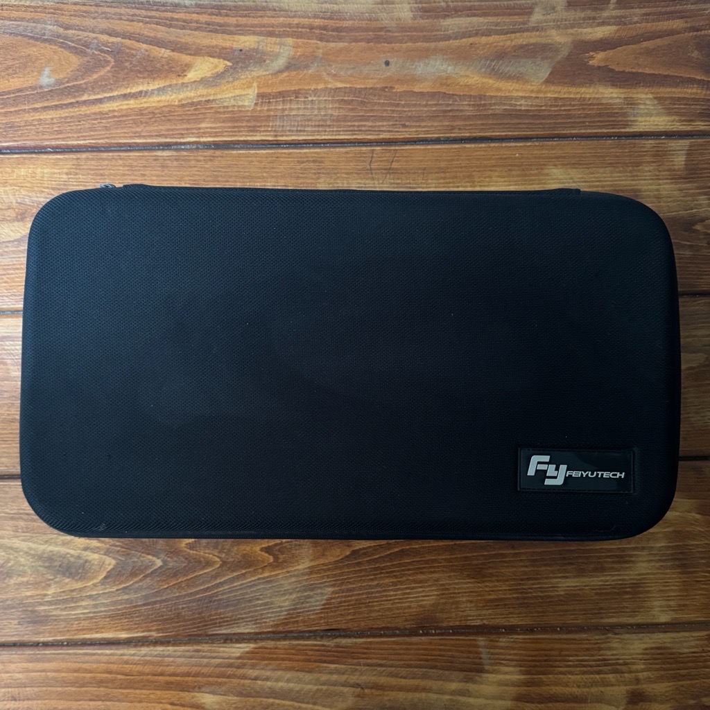 Stablisateur Camera Presque Neuf 2 en 1