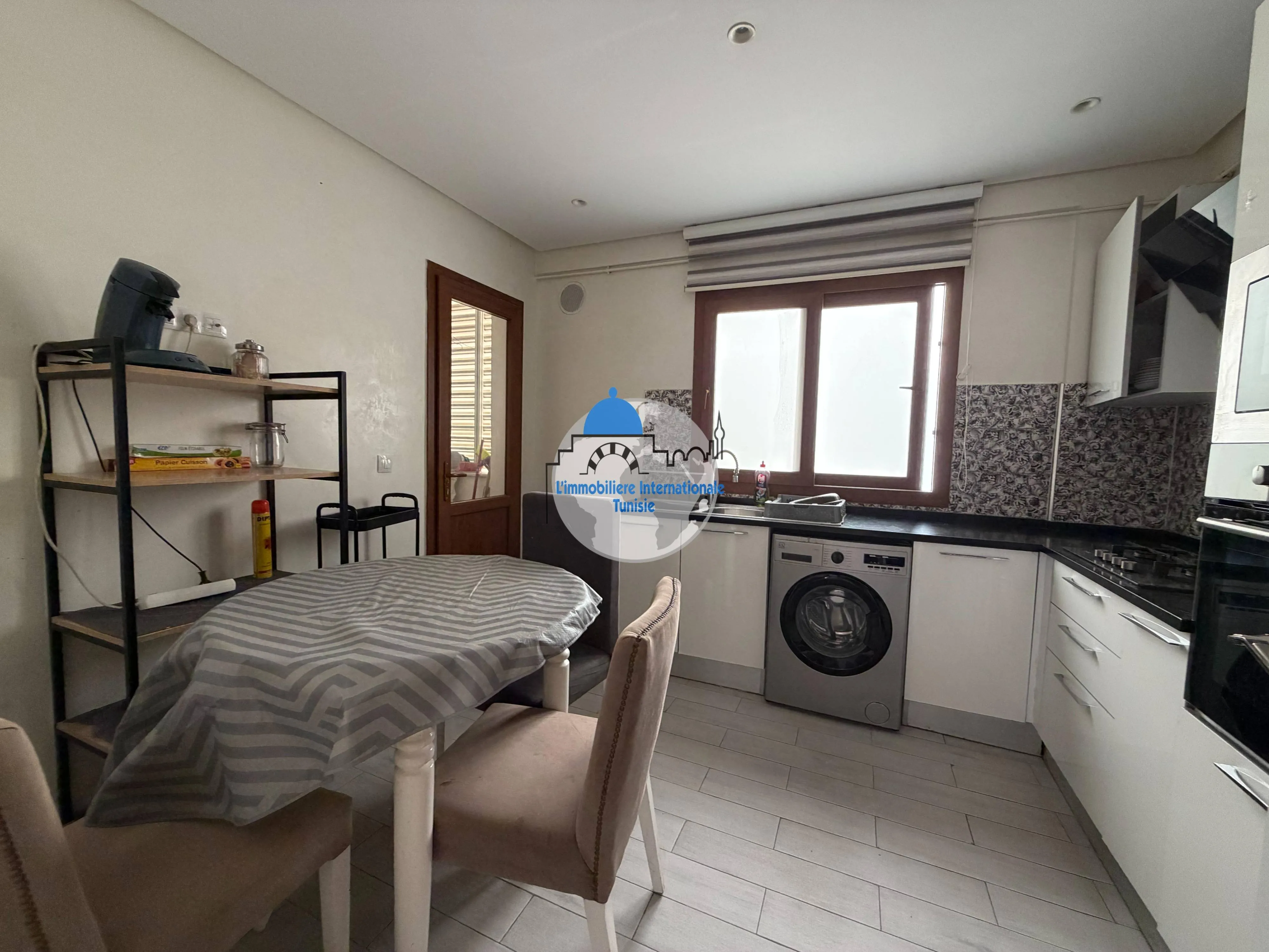 appartement S3 meublé de haut standing situé à Sahloul 4