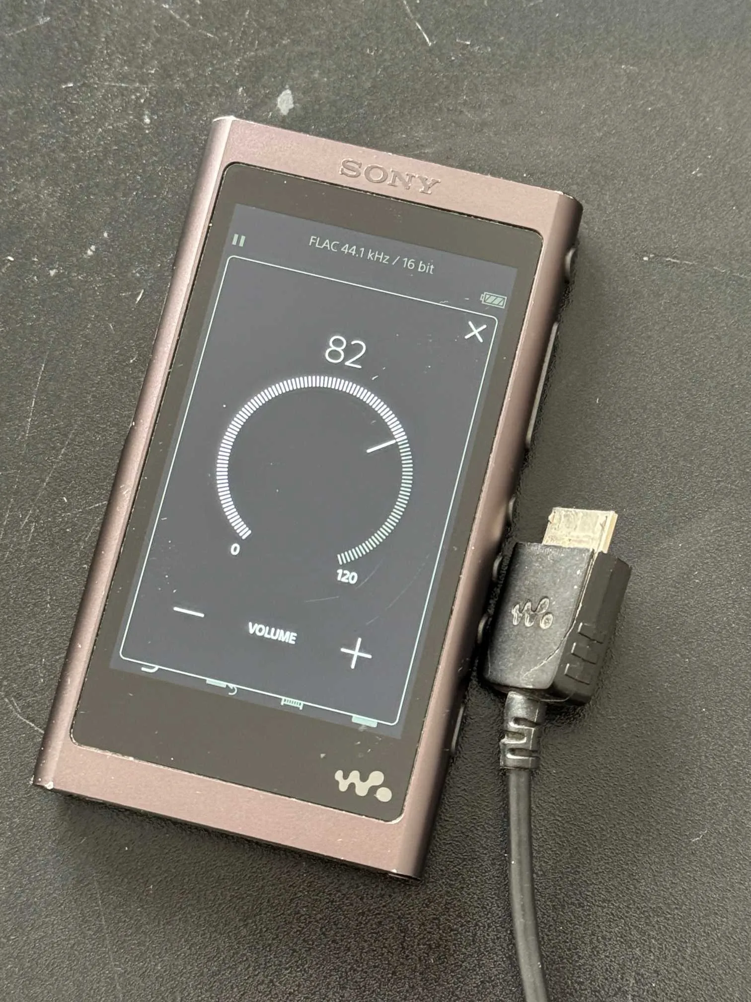 Walkman Sony NW50 — 300 DT