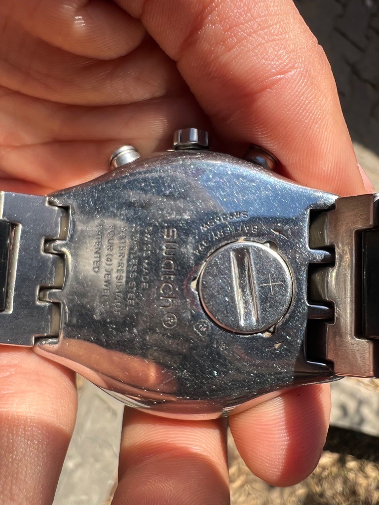 Montre homme Swatch Irony Chronograph “Speed Up” (Modèle YVS441G)