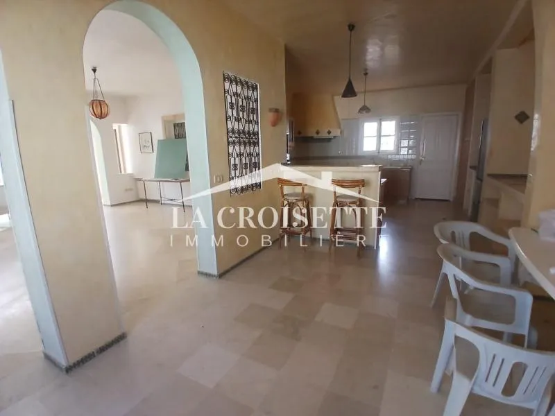 Duplex s4 meublé avec terrasse à La Marsa MDL0692