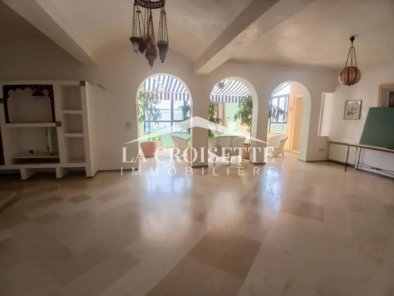 Duplex s4 meublé avec terrasse à La Marsa MDL0692