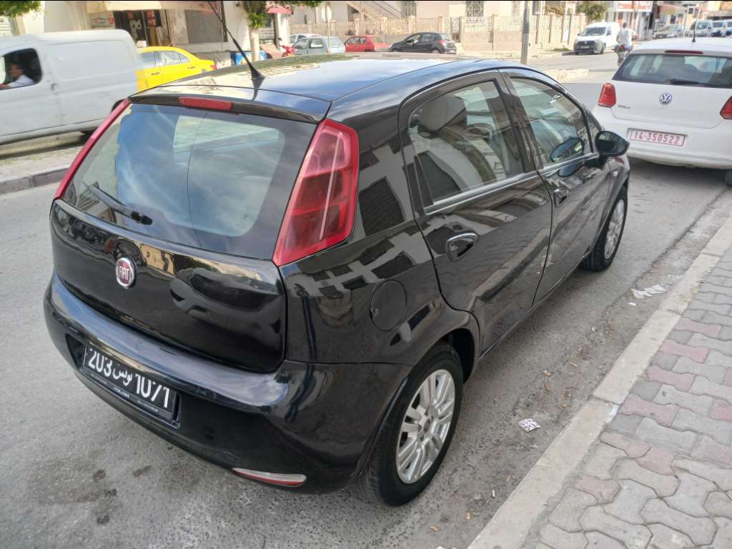 FIAT GRANDE PUNTO EVO ESSENCE Tel 24 313 594 