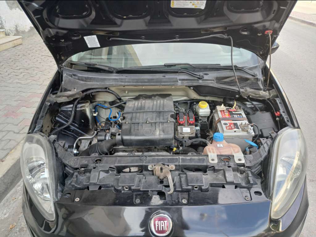 FIAT GRANDE PUNTO EVO ESSENCE Tel 24 313 594 