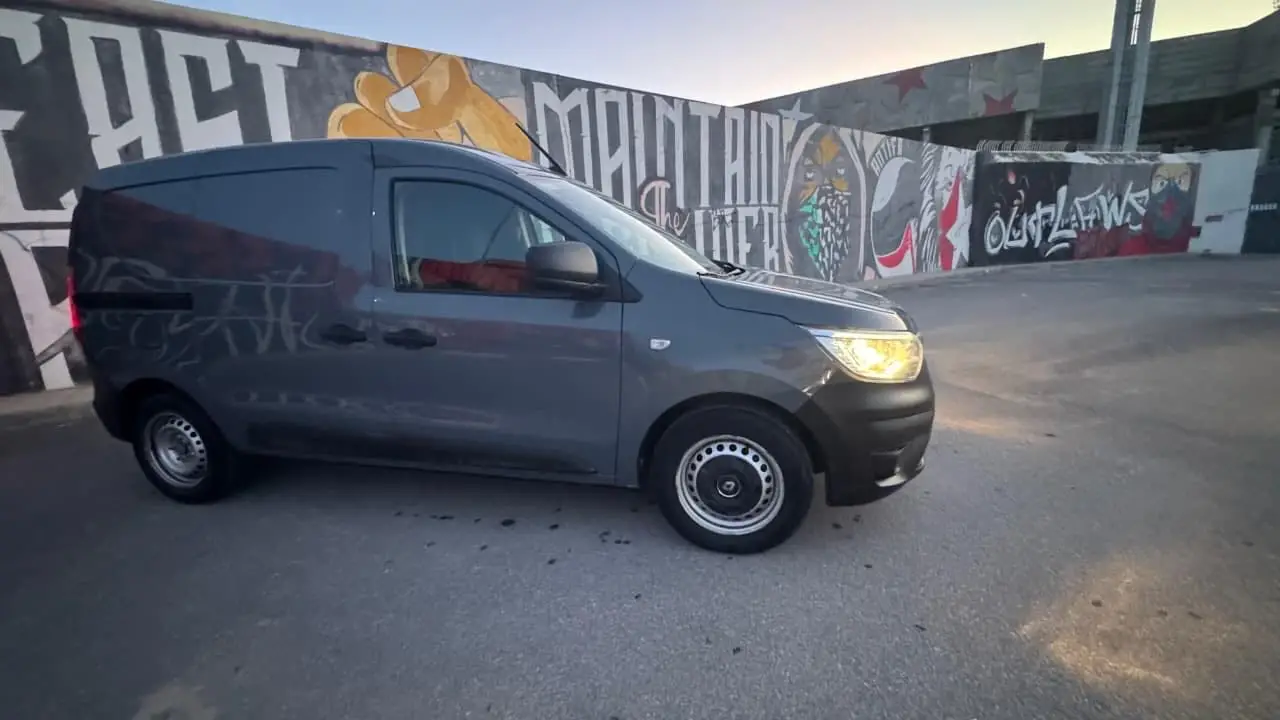 Renault express toute neuve