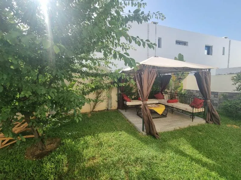 Villa CELOSIA (Réf: V2737)