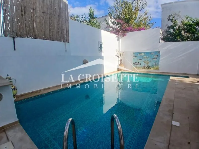 Villa S+5 avec piscine à louer à Gammarth MVL0047