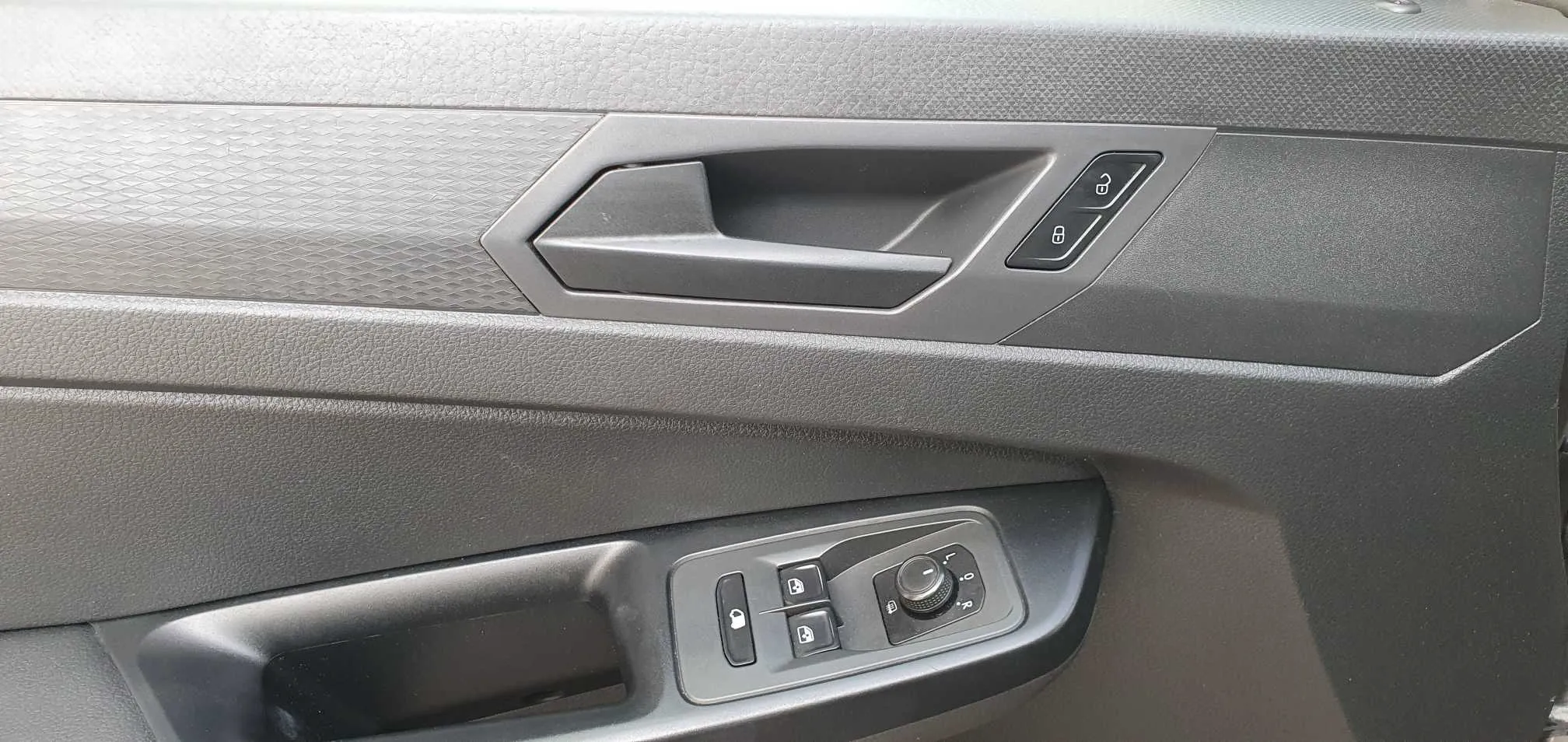 Volkswagen Caddy 8 Cargo – 1ère main - sous garantie