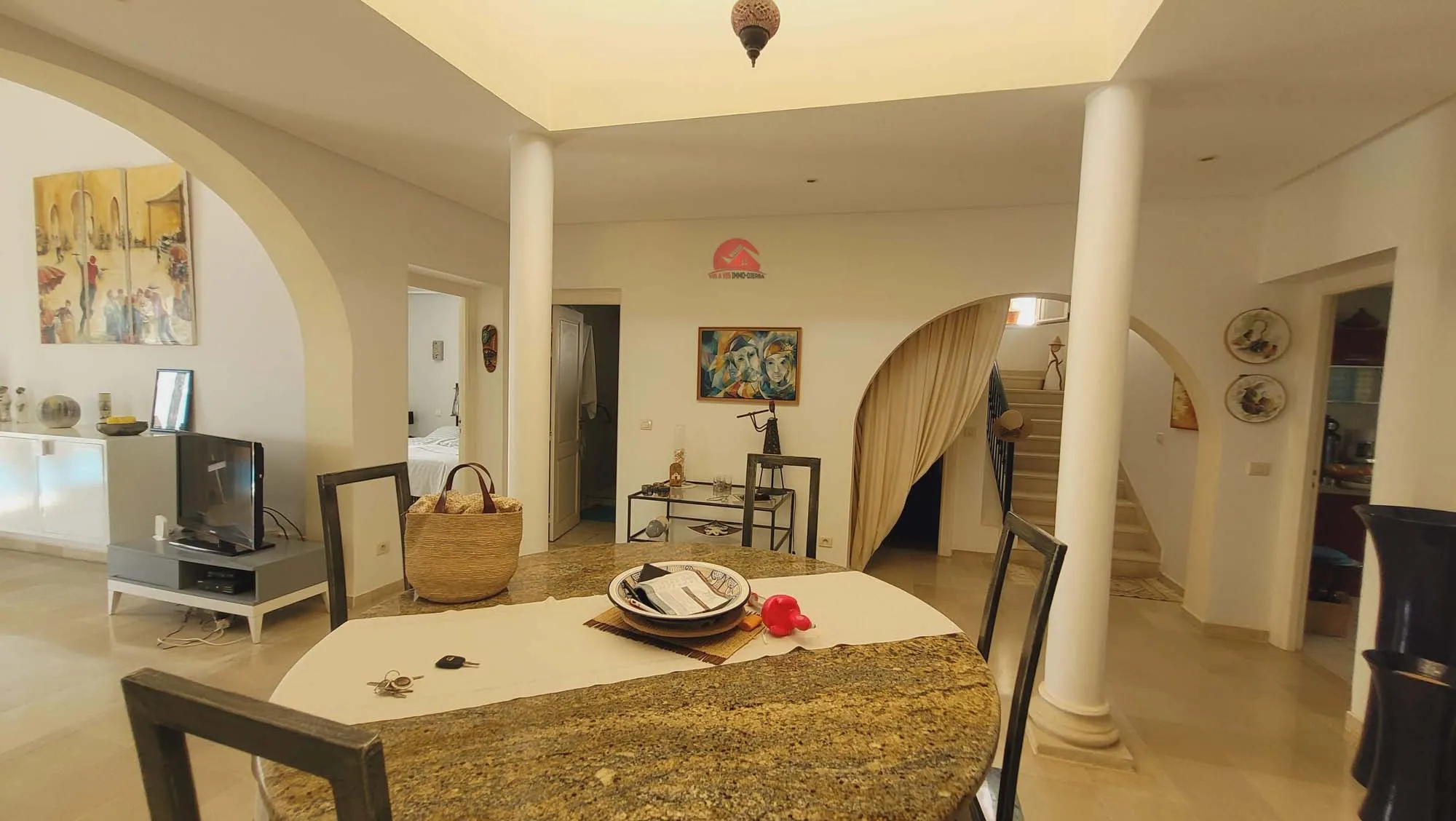 BELLE VILLA AVEC PISCINE PRIVÉE EN ZONE TOURISTIQUE DJERBA - RÉF V623